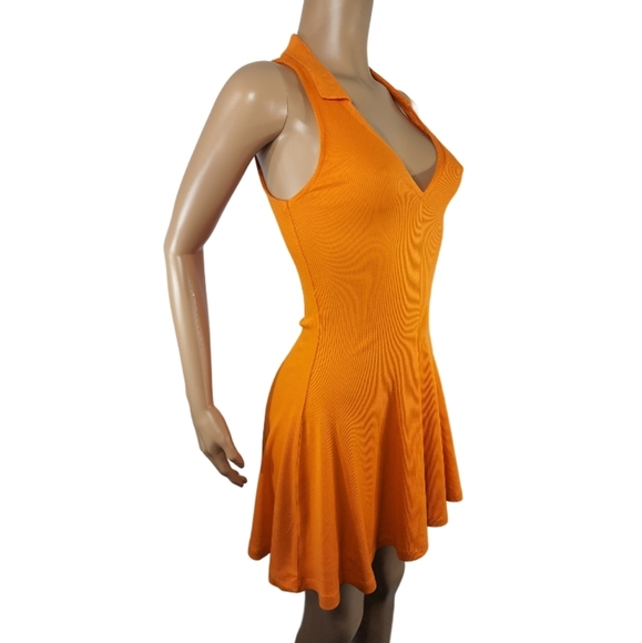 Zara V- Neck Sleeveless Tee Shirt dress - Picture 5 of 7